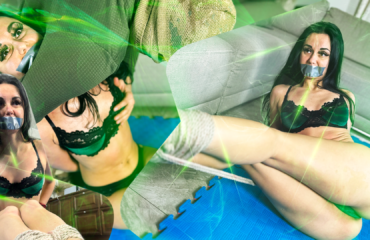 The Pleasure Hinge 4